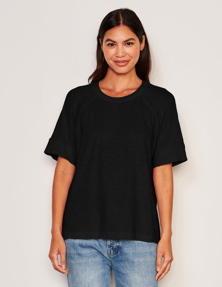 Sundry Boyfriend Tee in Black