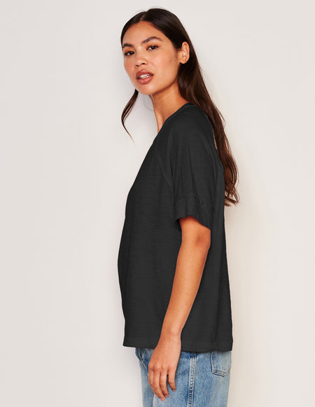 Sundry Boyfriend Tee in Black