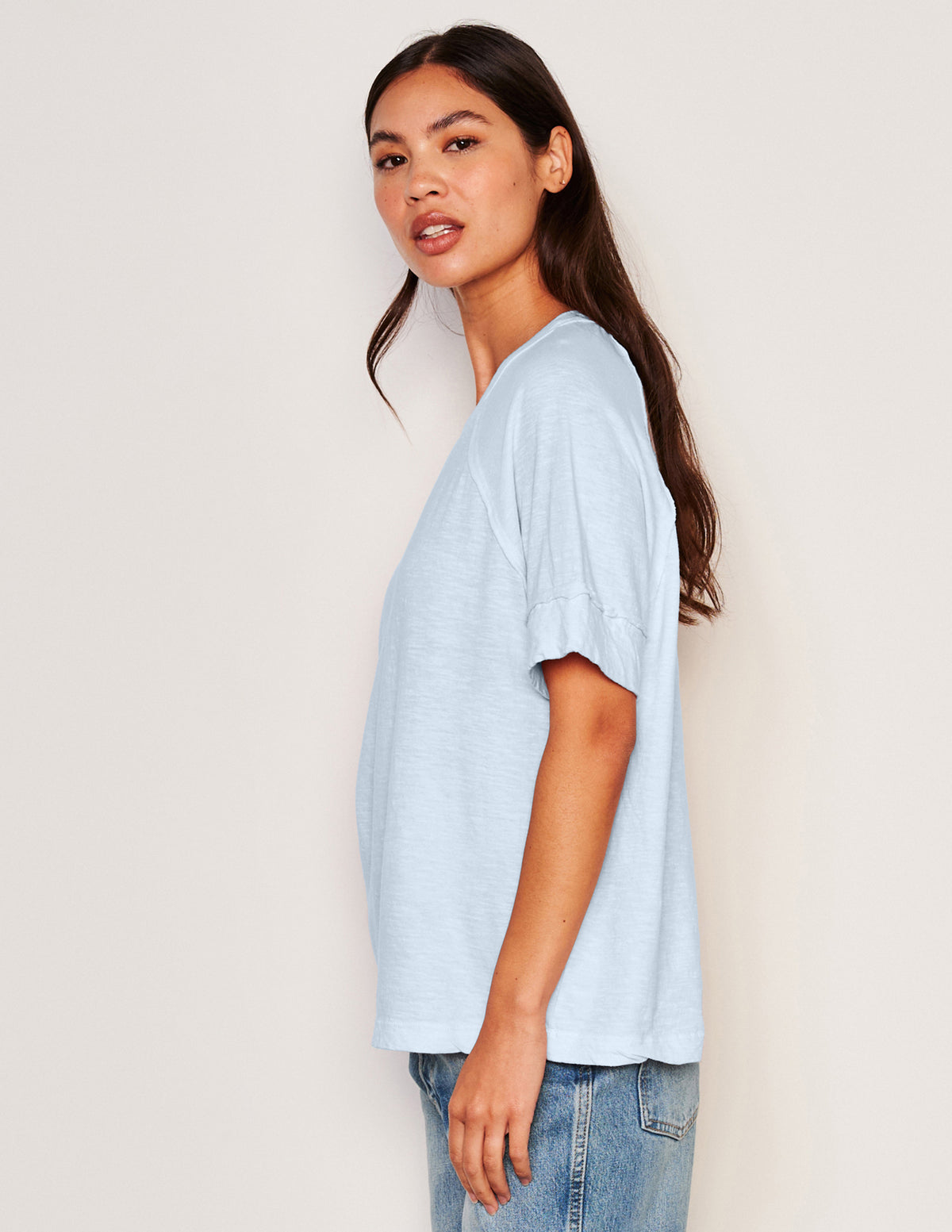 Sundry Boyfriend Tee in Blue Wash