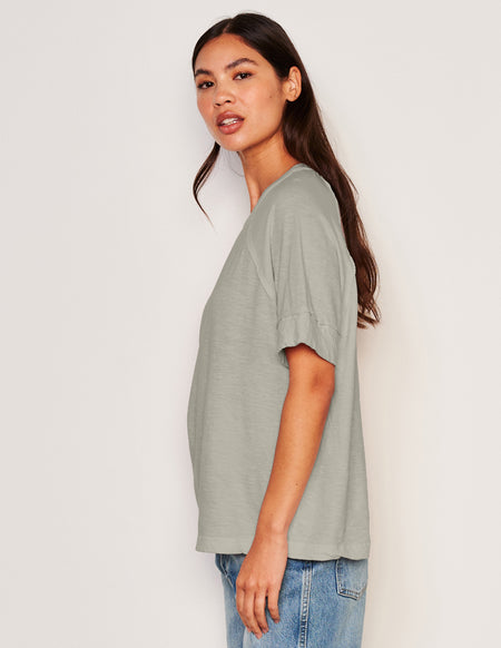 Sundry Boyfriend Tee in Olive Oil