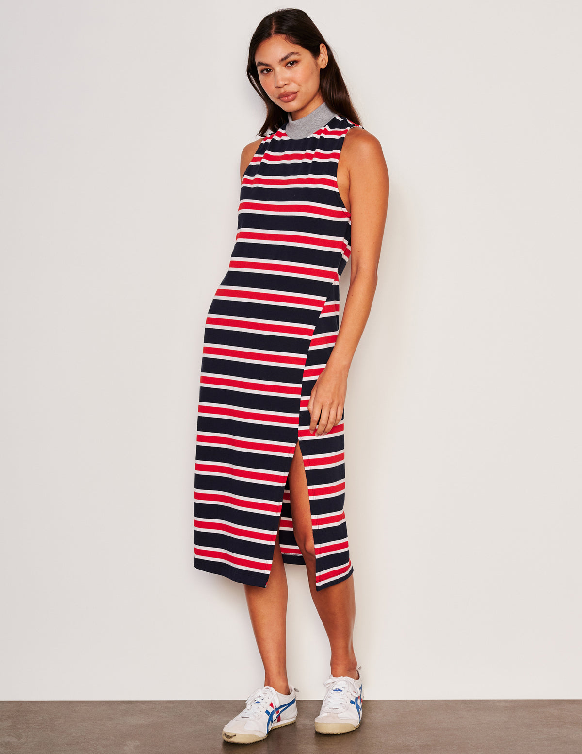 Sundry Midi Mock Neck Sleeveless Dress in Flare Red