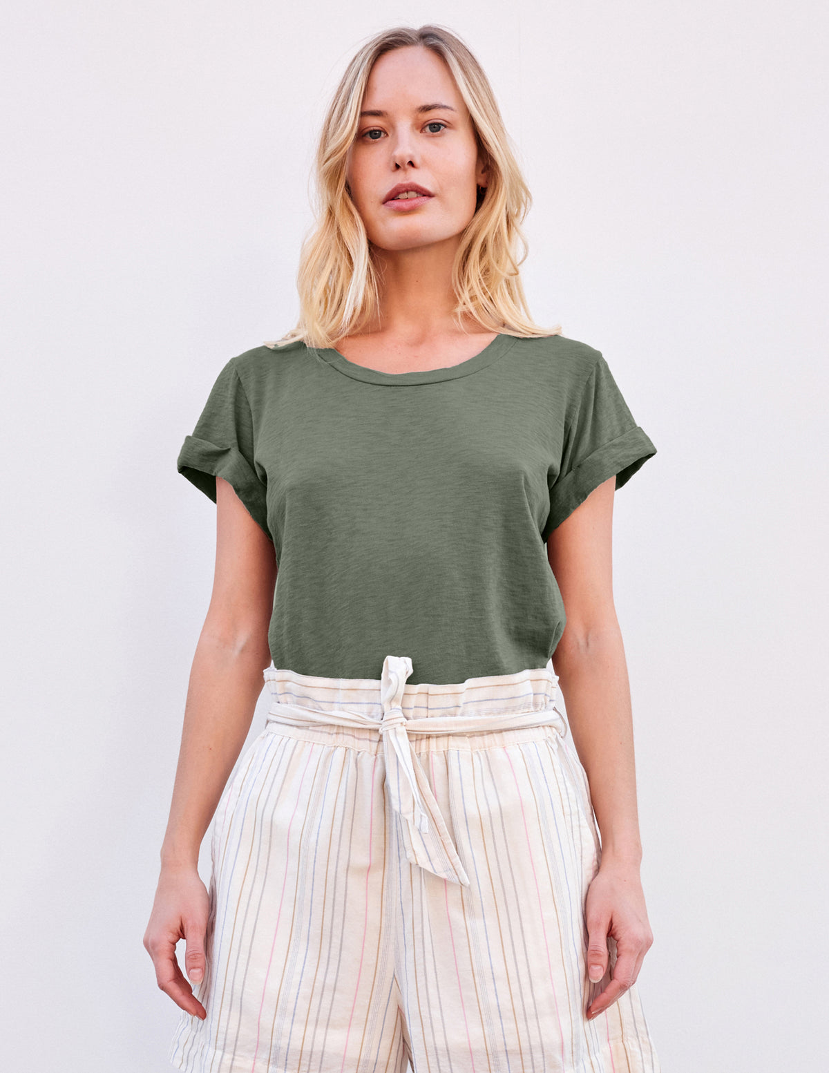 Sundry Rolled Sleeve Tee in Signature Green
