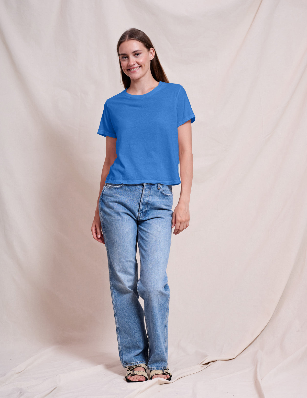 Sundry Crew Neck Tee in Lagoon Blue
