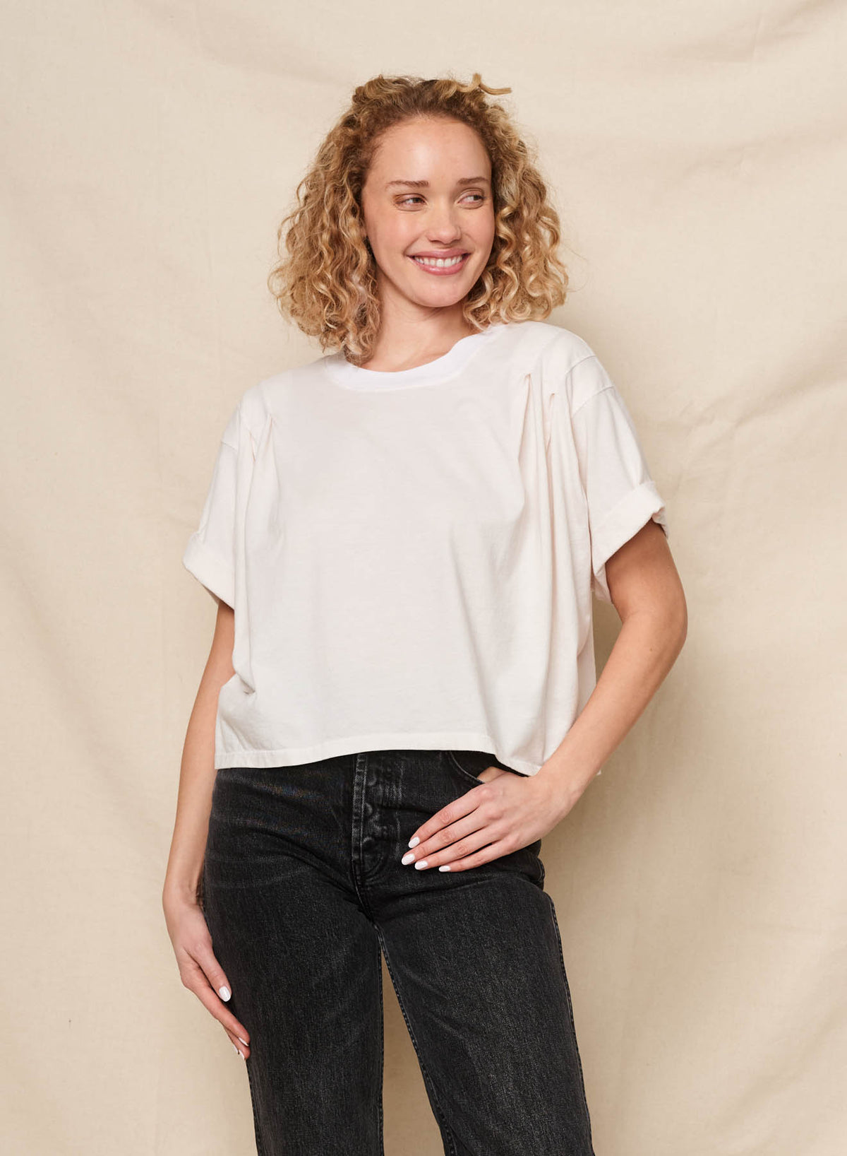 Sundry Pleated Dolman in Oyster