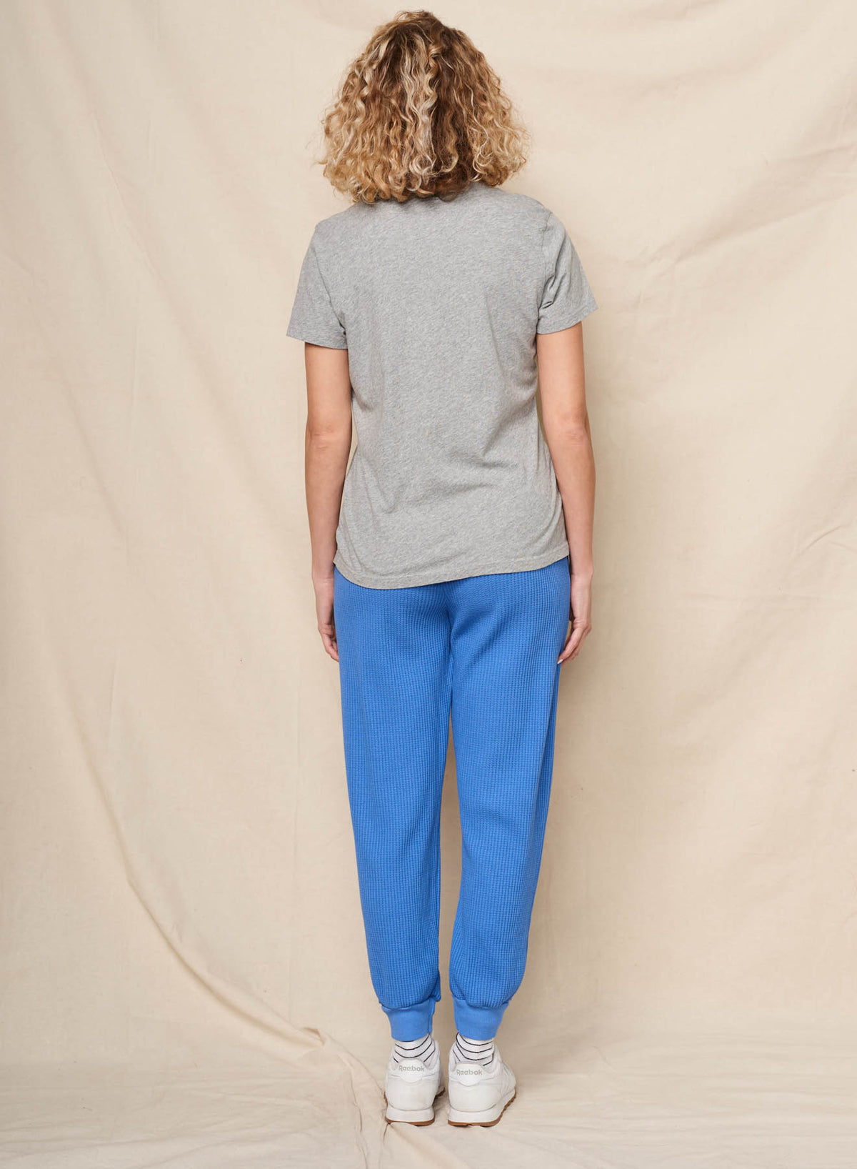 Sundry Moon Embroidery V-Neck Tee in Heather Grey