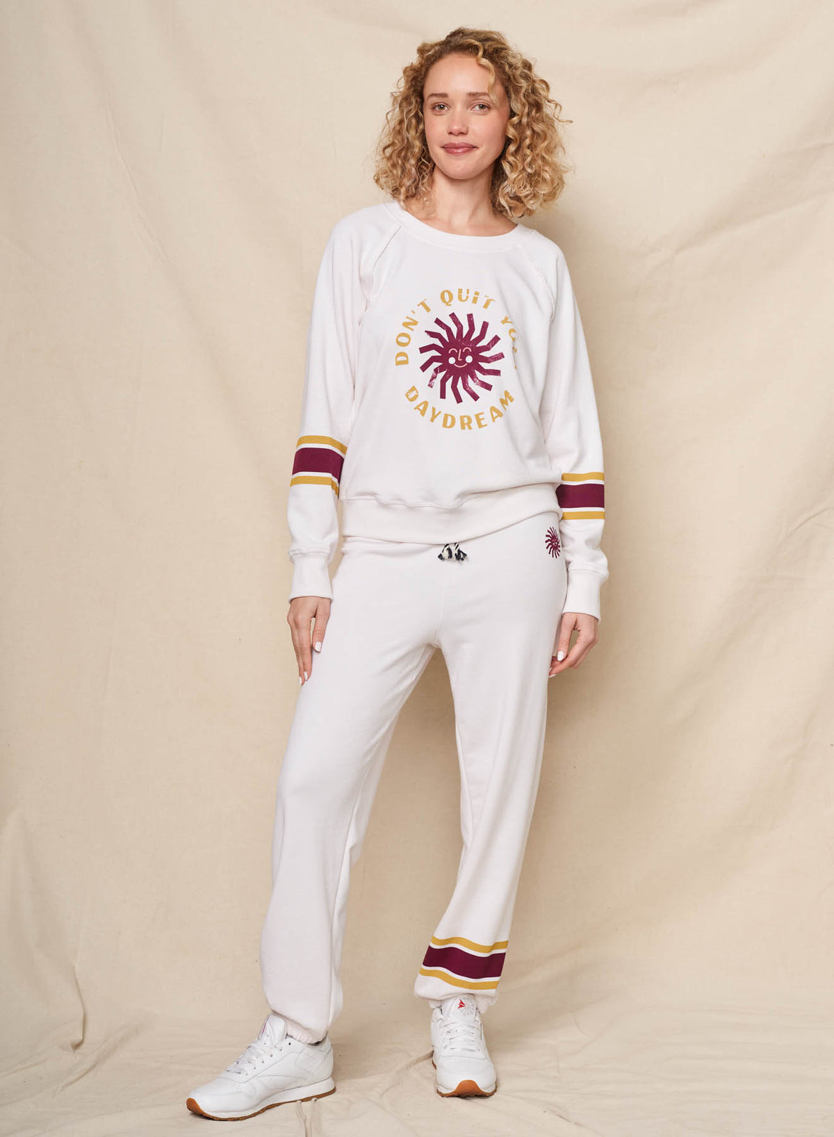 Sundry Daydream Raglan Sweatshirt in Oyster