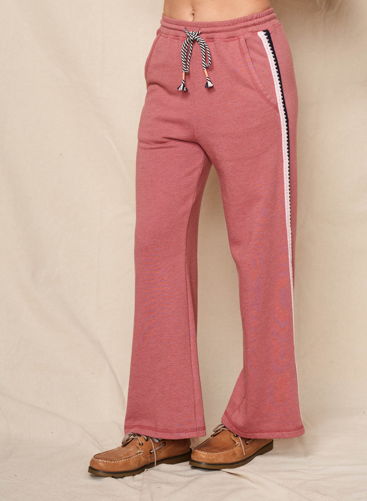 Sundry Amour Embroidery Sweatshirt &amp; Lounge Pant in Tibet Red