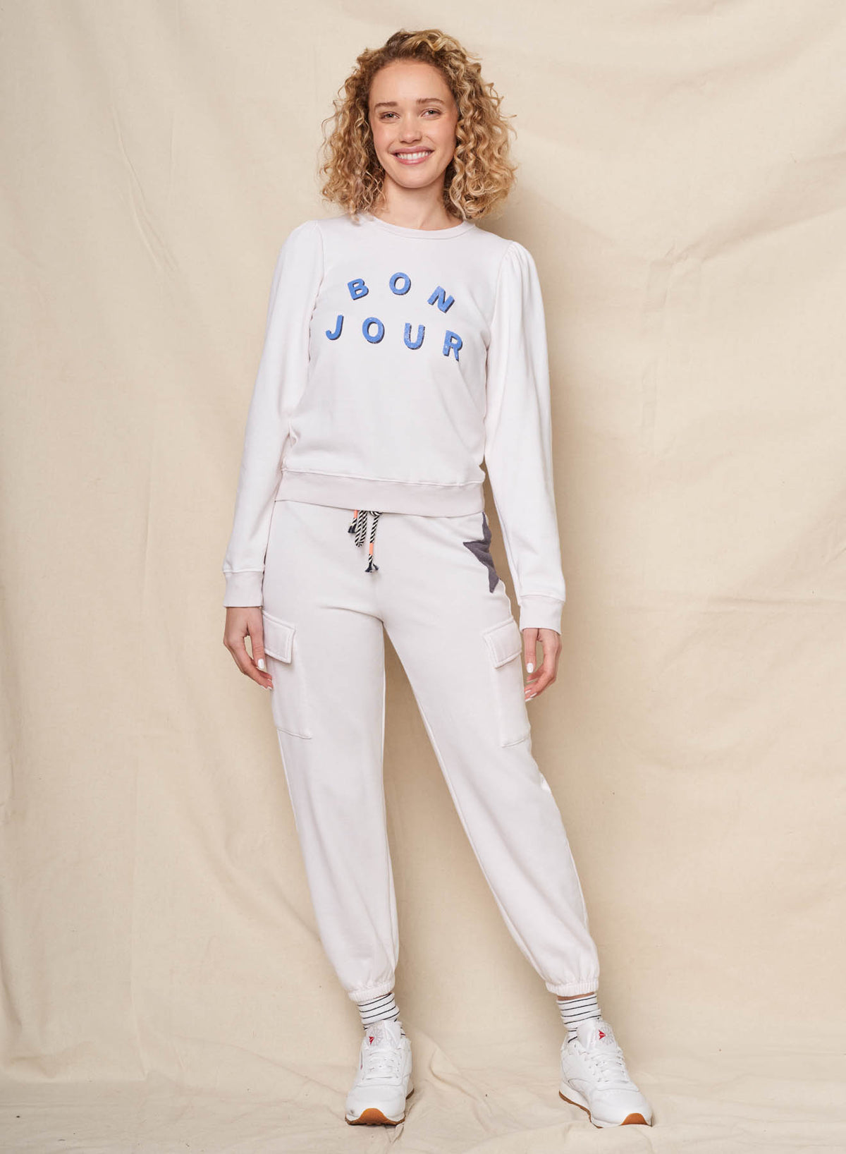 Sundry Bonjour Puff Sleeve Sweatshirt in Oyster