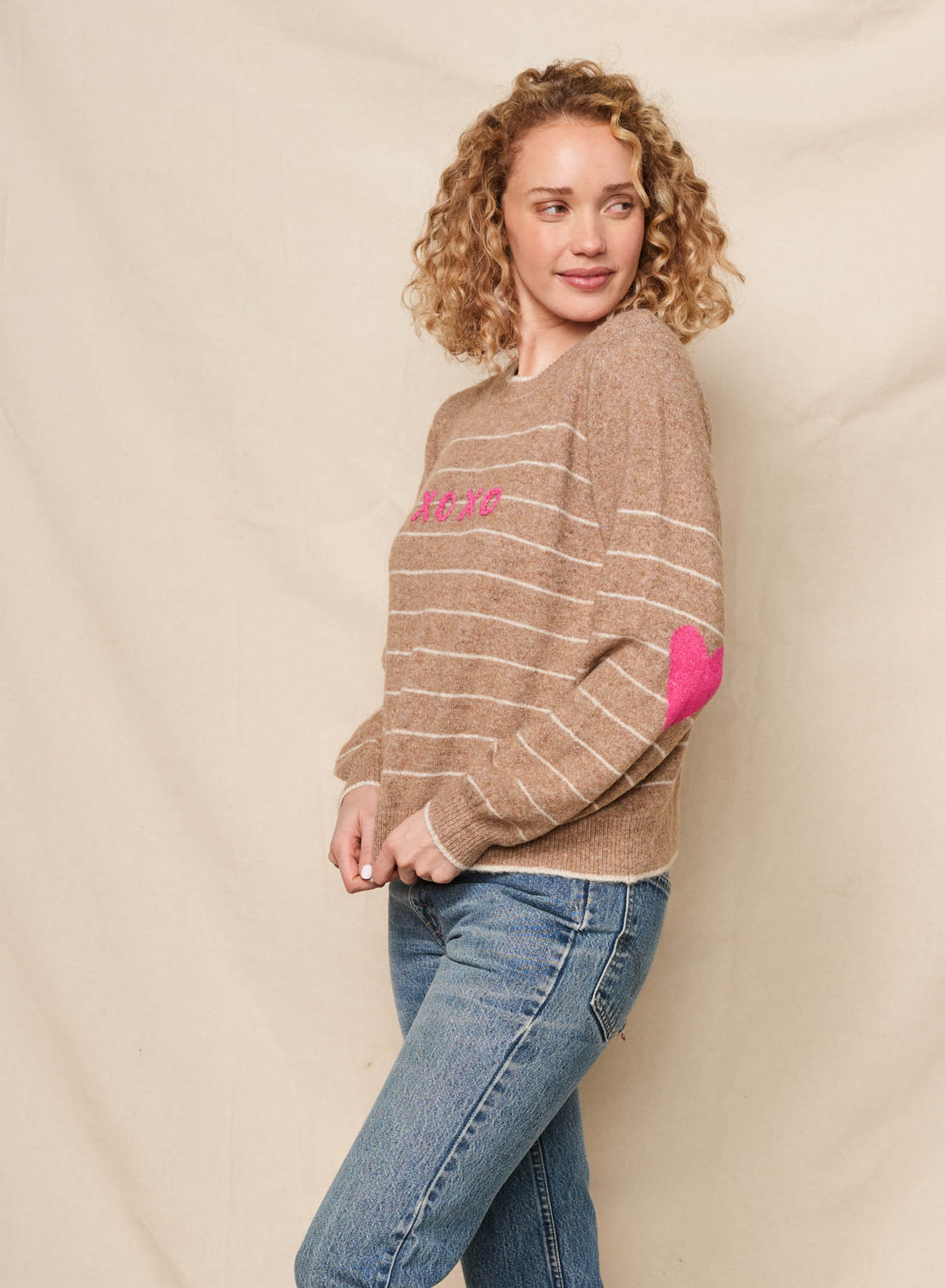 Sundry Xoxo Embroidery Pullover Sweater in Taupe