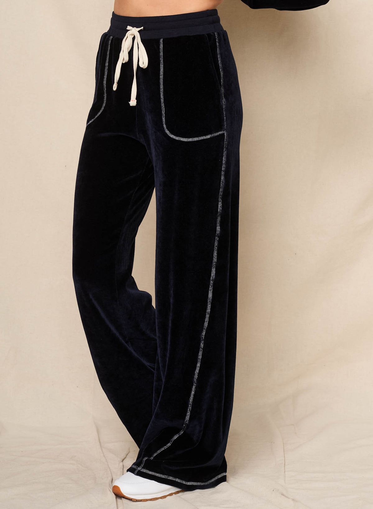 Sundry Velour Lounge Pant in Deep Navy