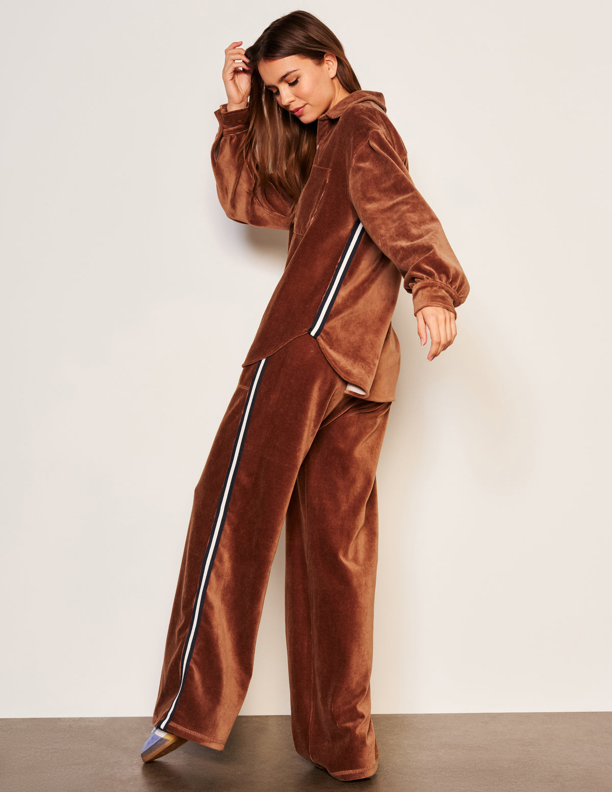 Sundry Classic Shirt in Taupe-side/ back view