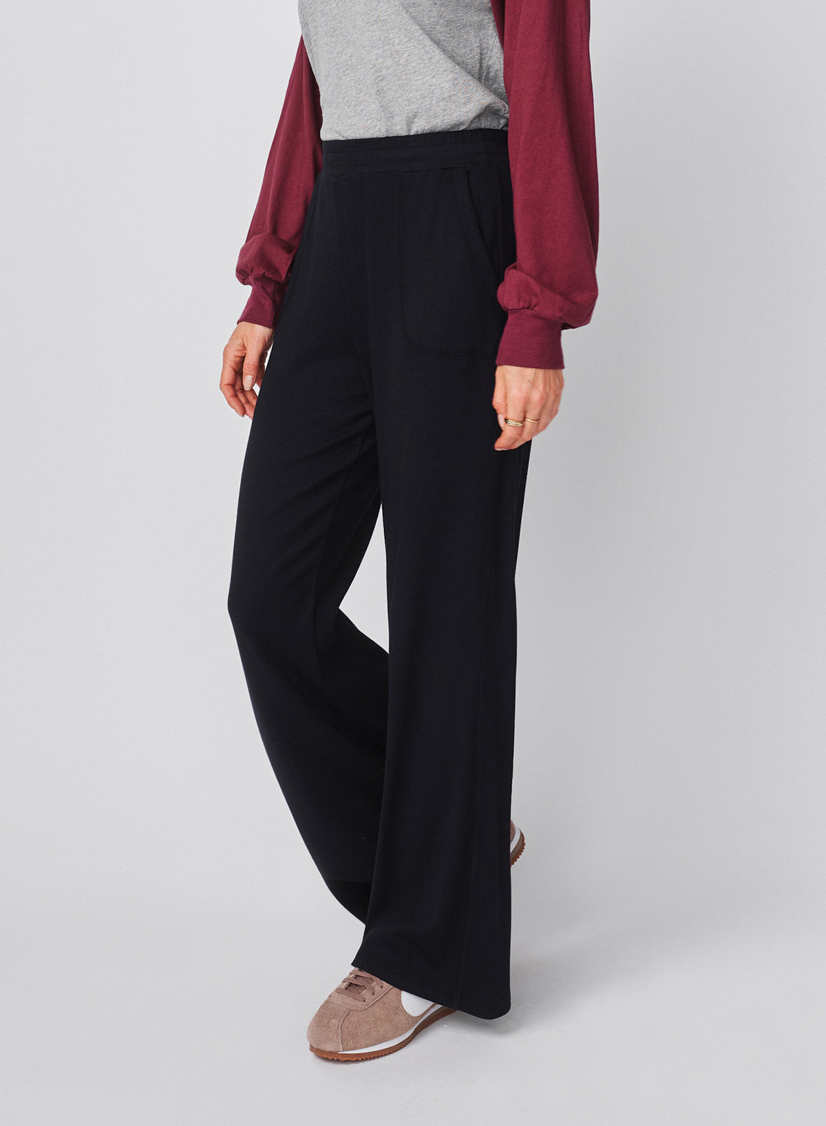 Sundry Lounge Flare Pant in Deep Navy