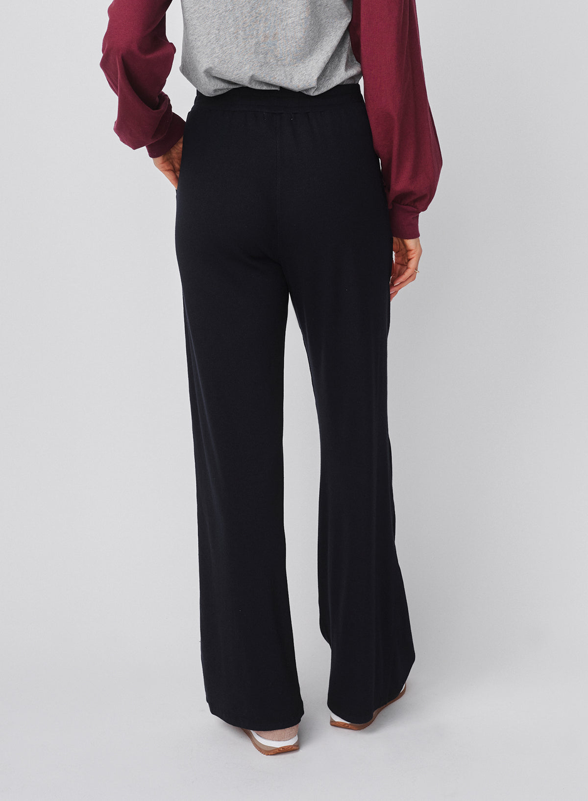 Sundry Lounge Flare Pant in Deep Navy