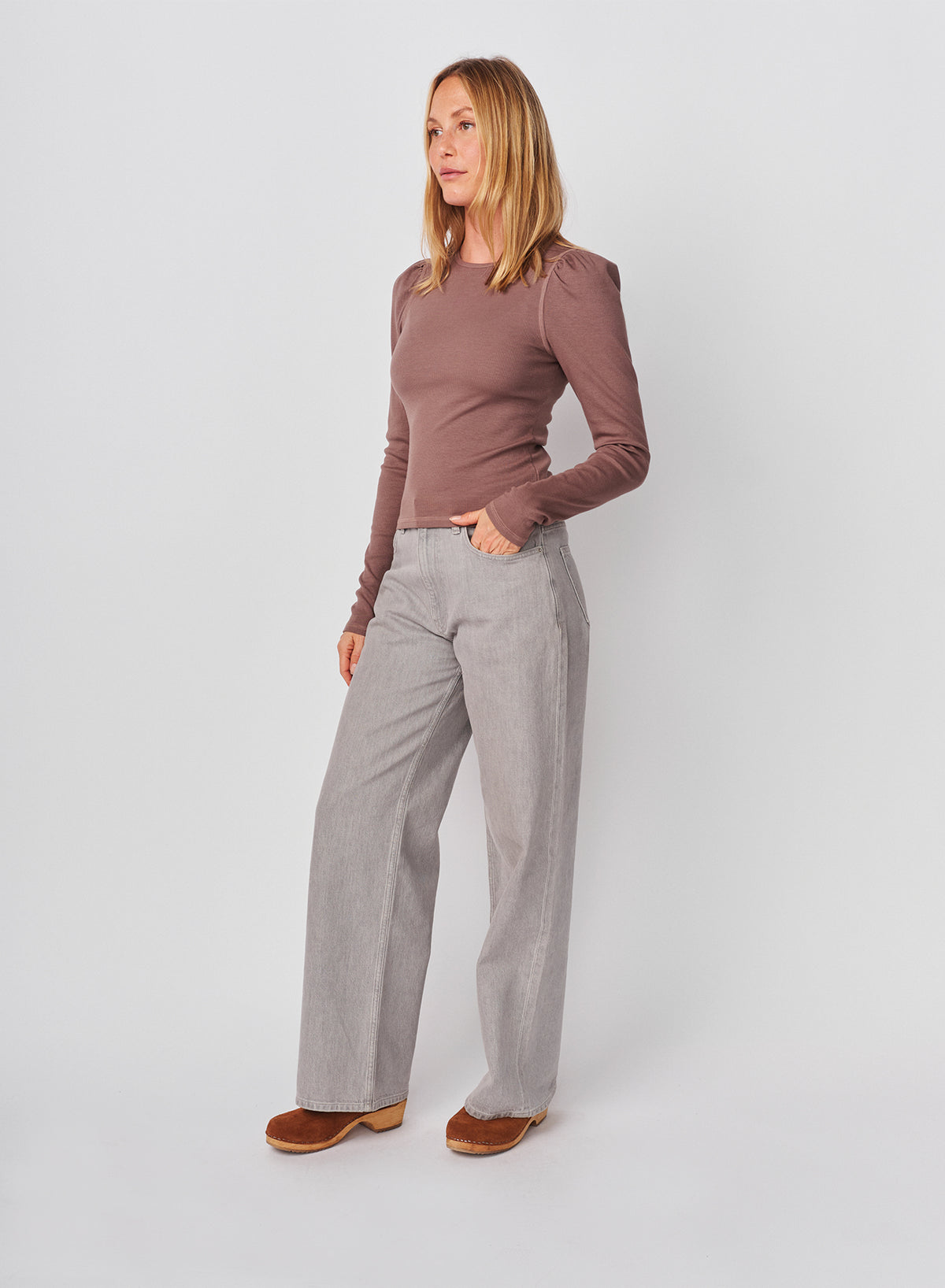 Sundry Puff Sleeve Top in Mushroom