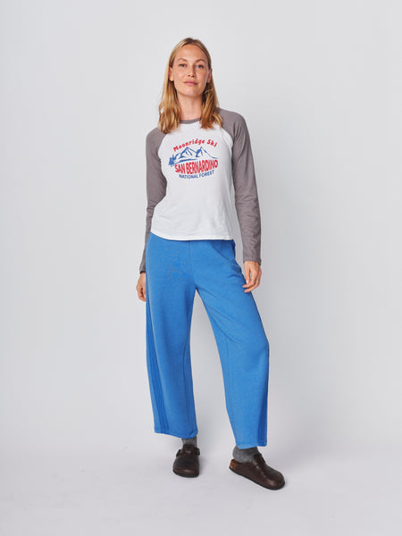 Sundry Moonridge Ski Long Sleeve Raglan Tee in Optic White