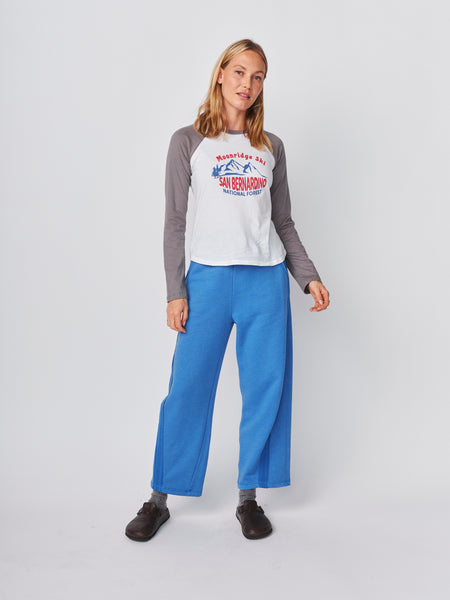 Sundry Moonridge Ski Long Sleeve Raglan Tee in Optic White