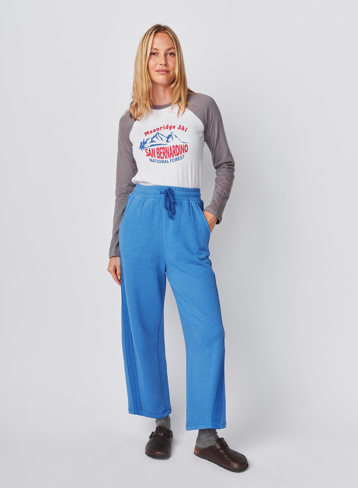 Sundry Raw Seamed Pant in Blue Ice