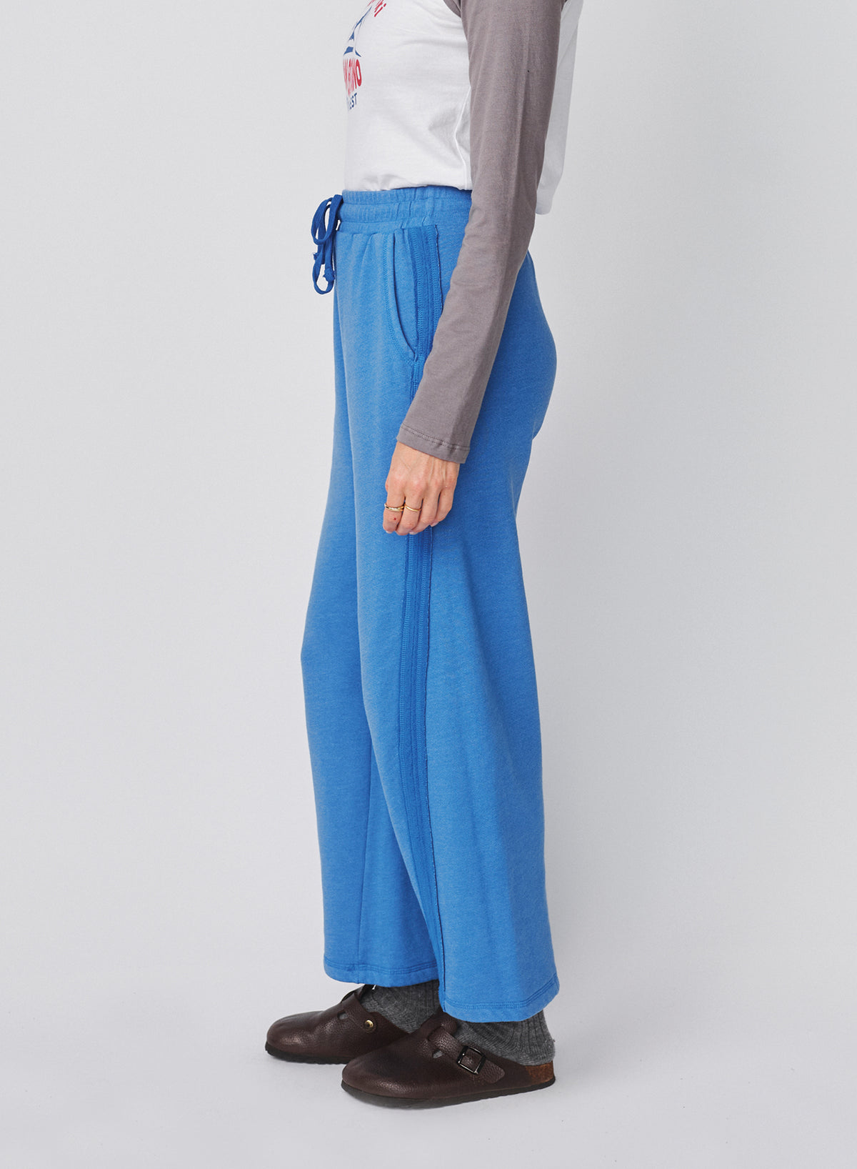 Sundry Raw Seamed Pant in Blue Ice