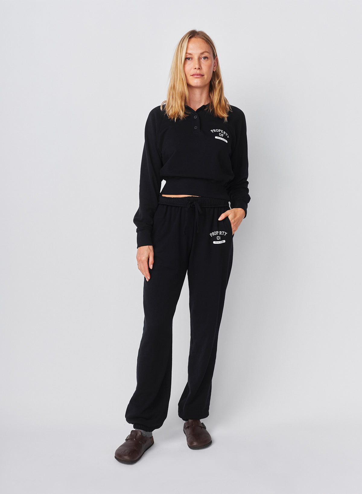 Sundry French Academy Athletic Sweatpant in Deep Navy