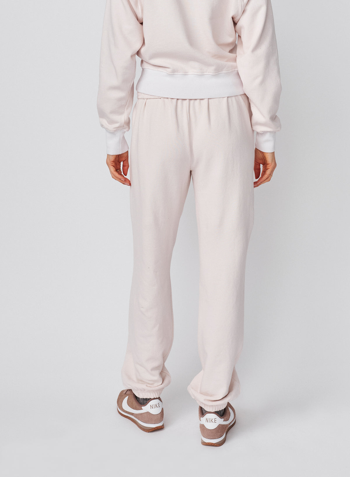Sundry French Academy Athletic Sweatpant in Oyster