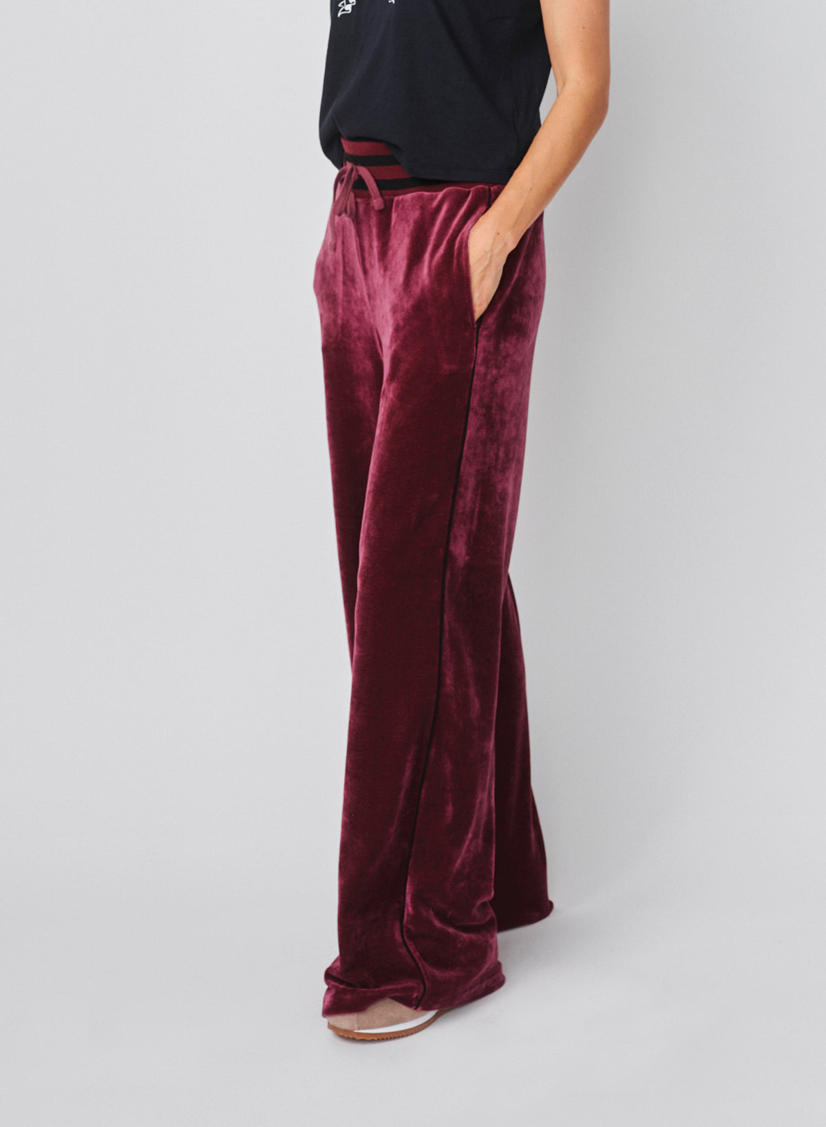 Sundry Track Pant in Mulled Wine