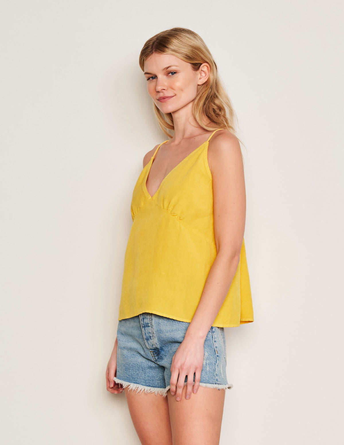 Sundry Easy Tank in Wheat-side view 