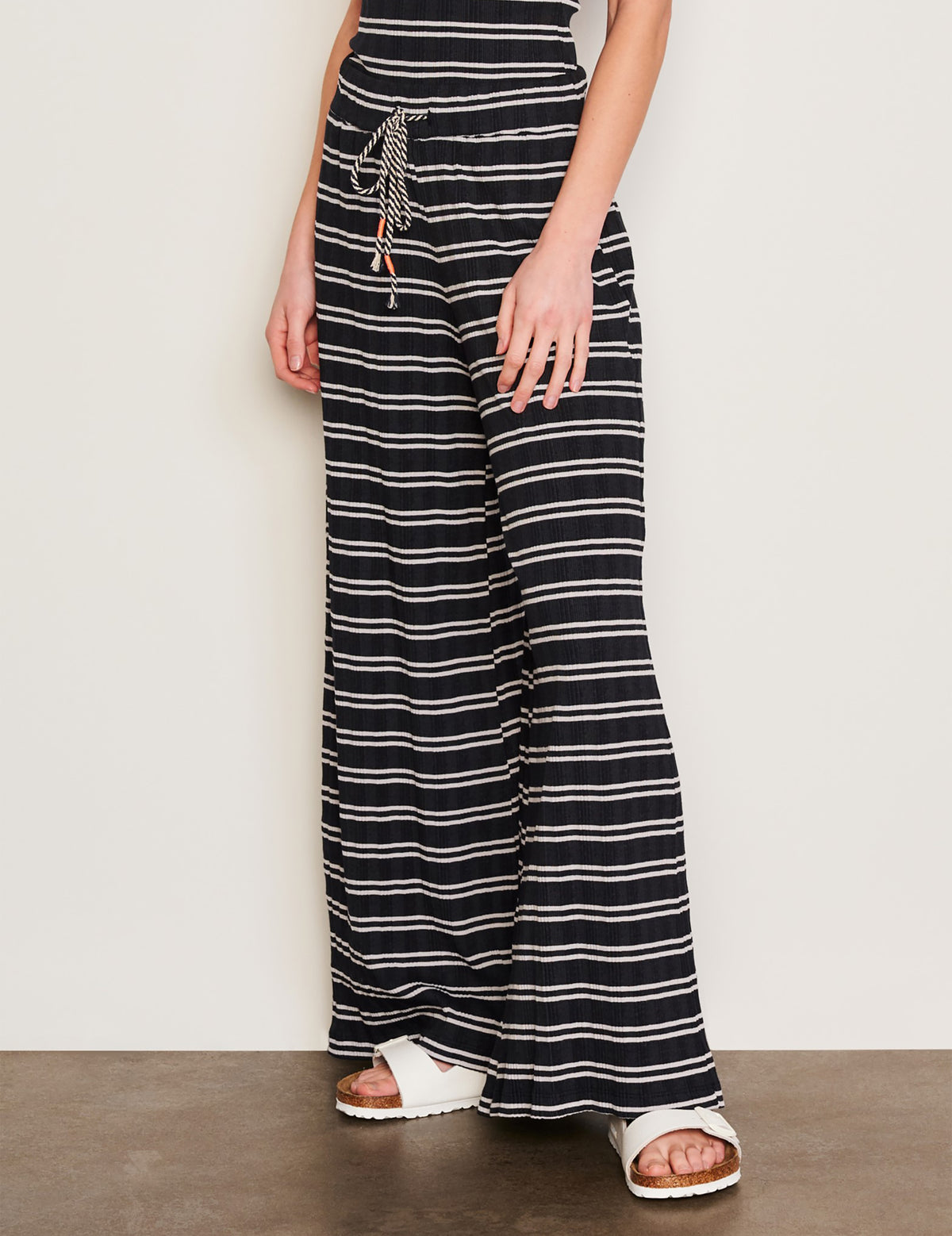 Sundry Variegated Rib Stripe Wide Leg Pant in Deep Navy-side