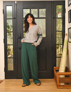 Sundry Lucky 7 V-Neck Intarsia Sweater in Heather Grey