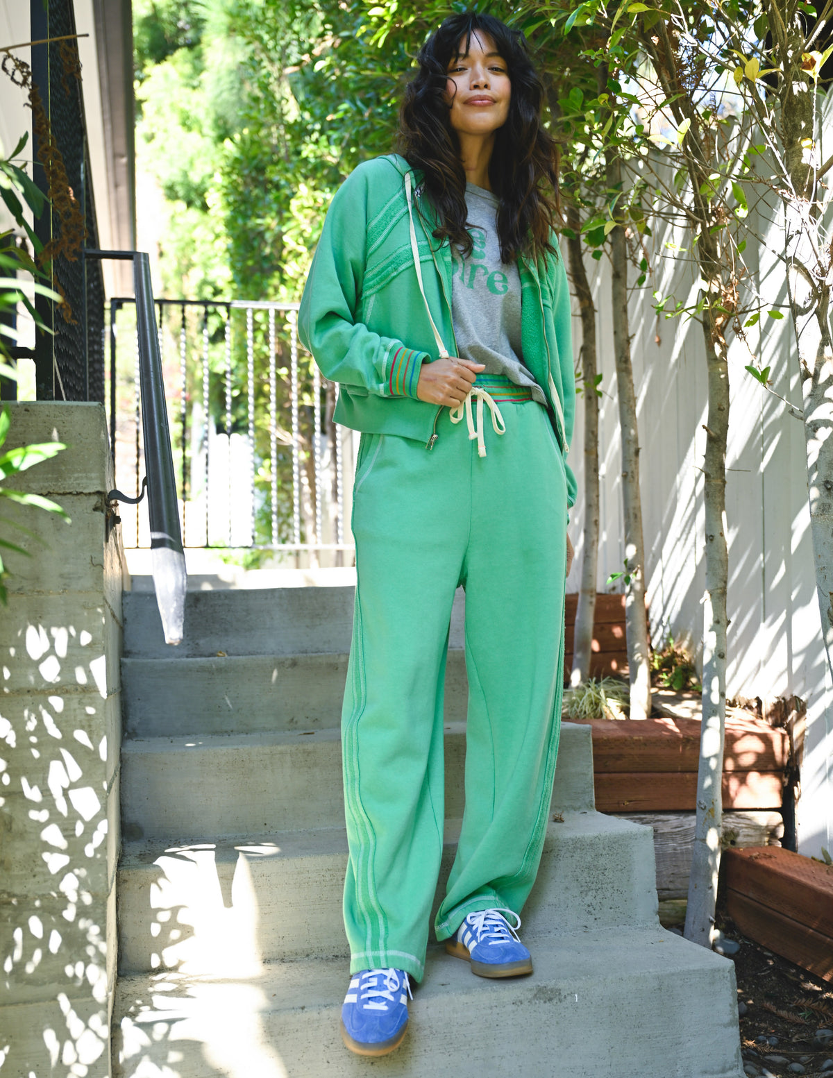 Sundry Raw Seamed Pant in Winter Green