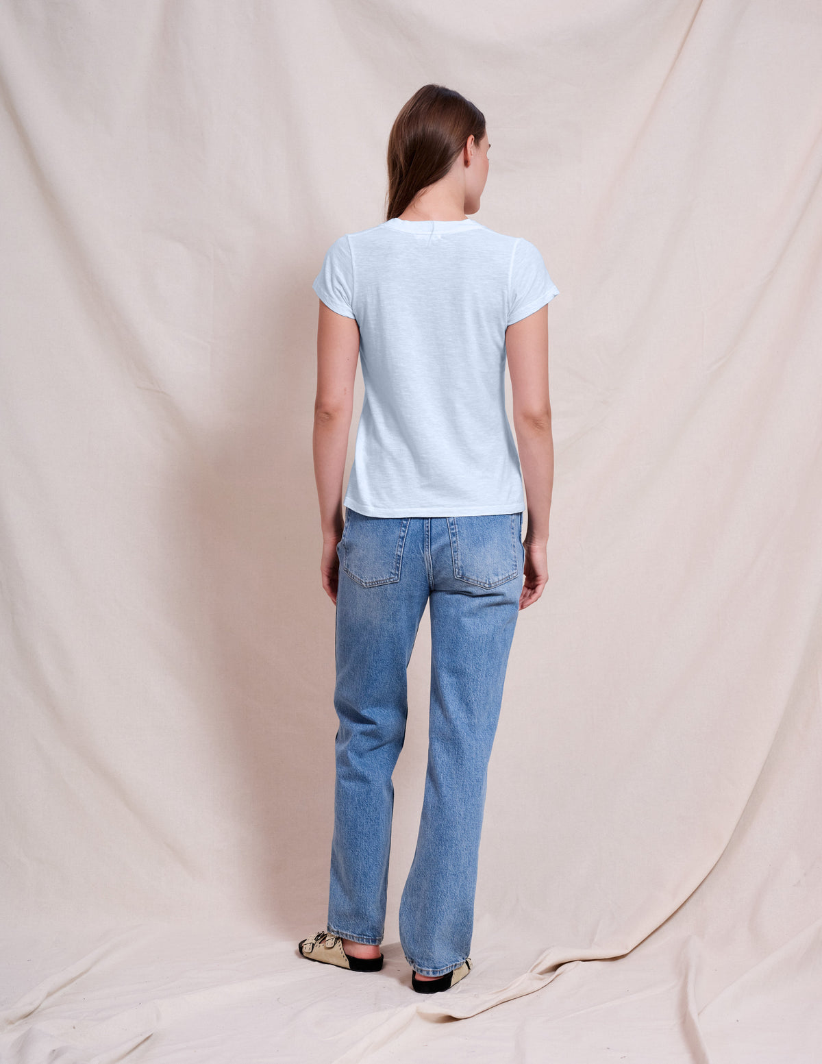 Sundry Deep V-Neck Tee in Chambray