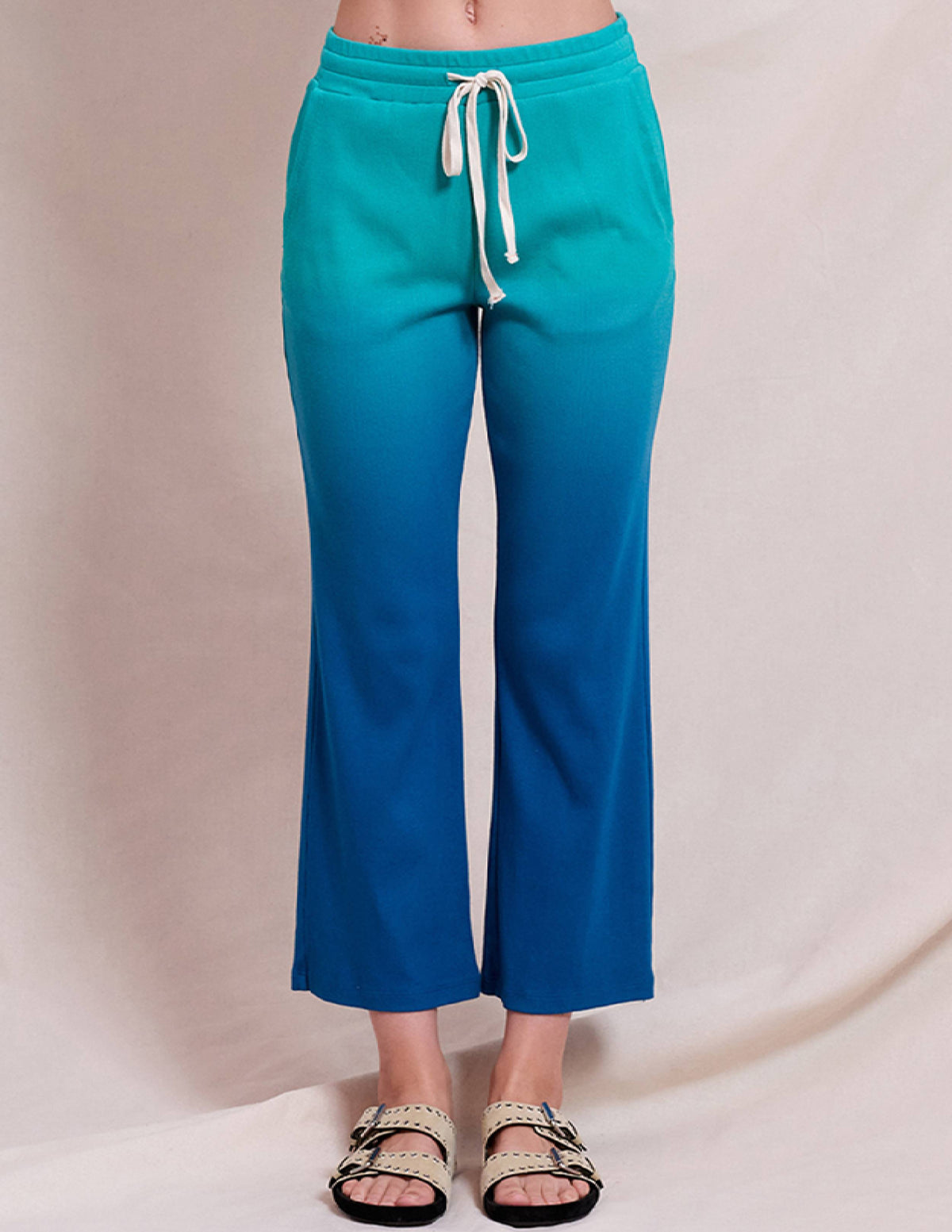 Sundry Rib Lounge Crop Flare in Spring Green