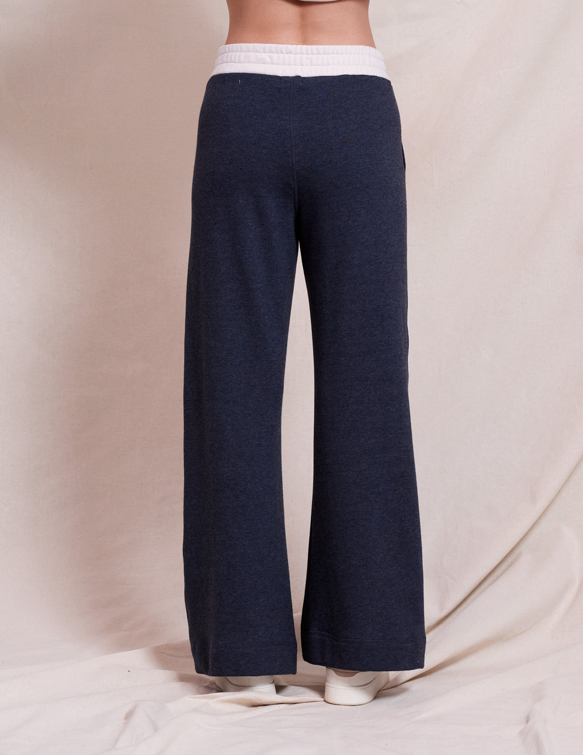 Sundry Color Blocked Pullover &amp; Color Blocked Pant Set in Oyster &amp; Deep Navy
