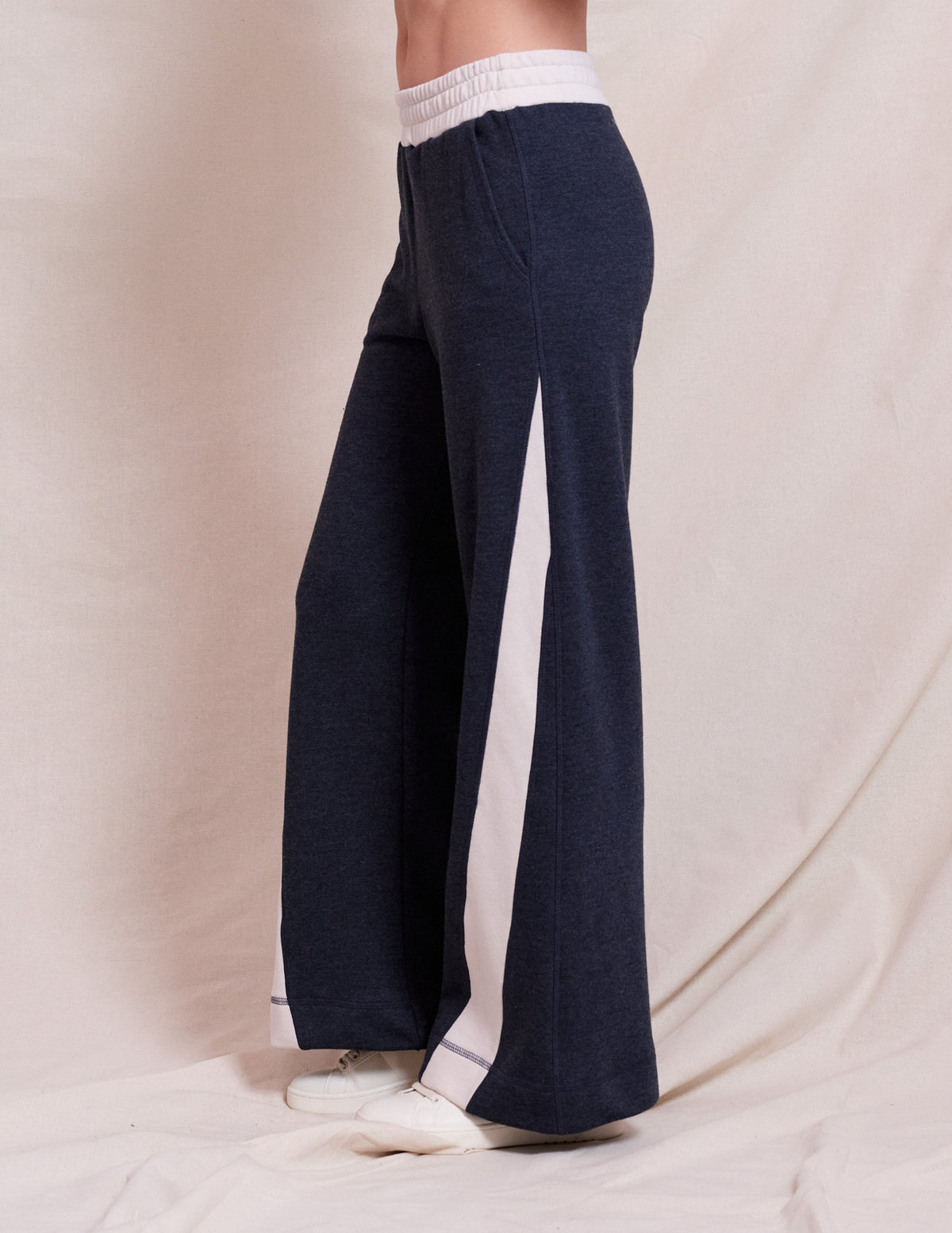 Sundry Color Blocked Pullover &amp; Color Blocked Pant Set in Oyster &amp; Deep Navy