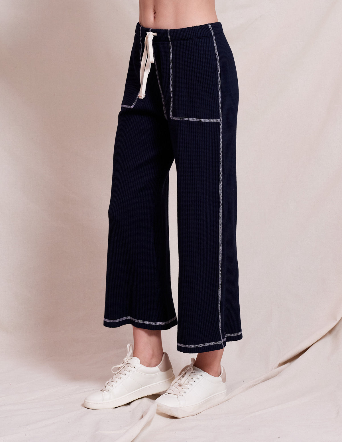 Sundry Contrast Stitch Pant in Deep Navy
