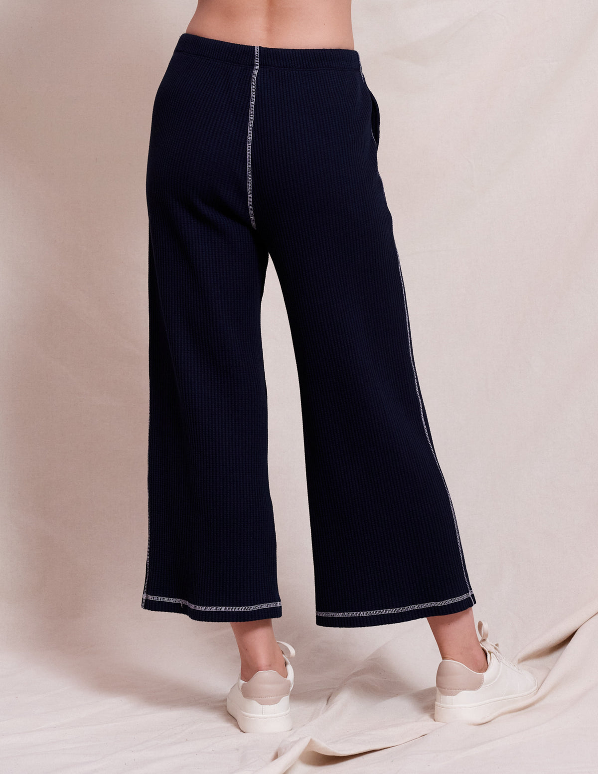 Sundry Contrast Stitch Pant in Deep Navy