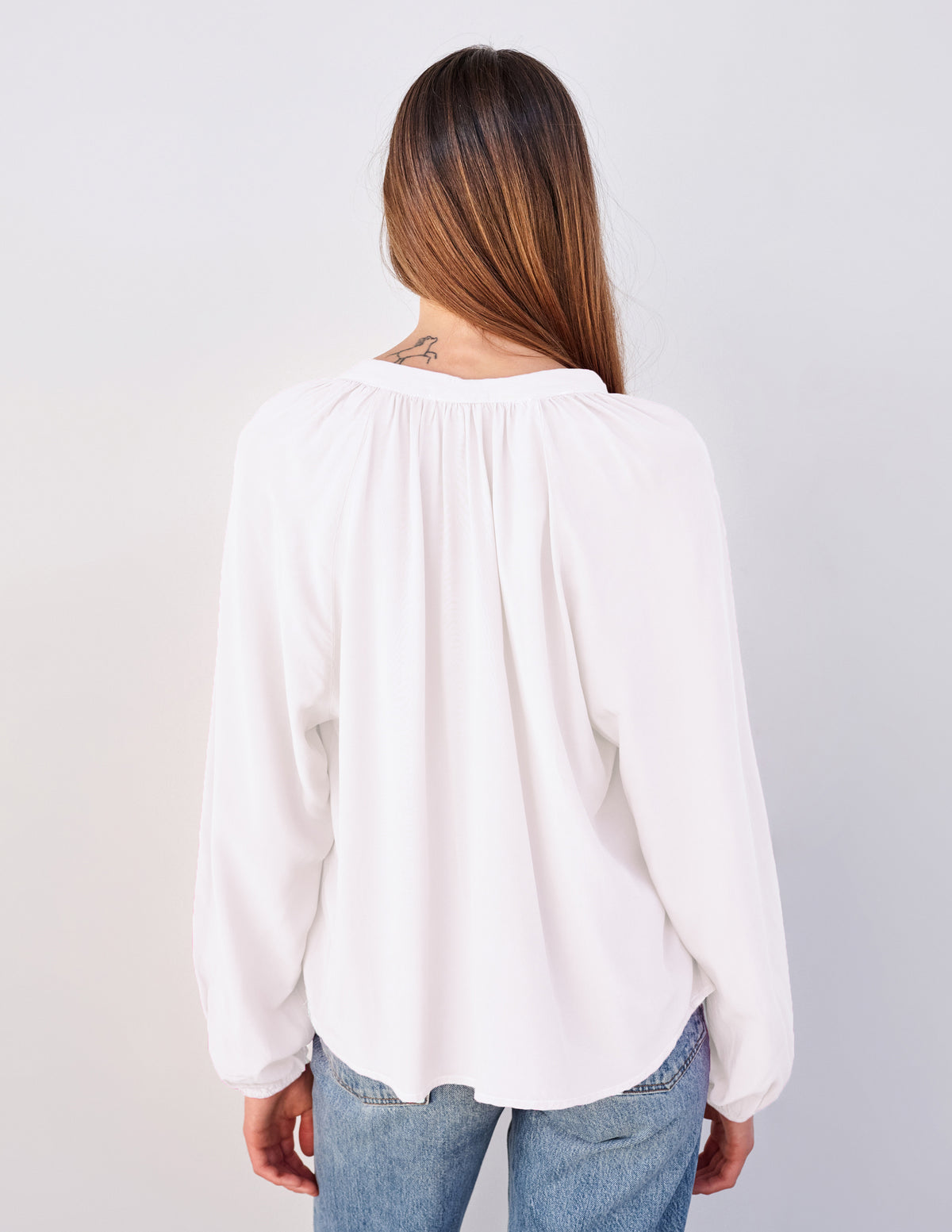 Sundry Long Sleeve Flowy Blouse in White