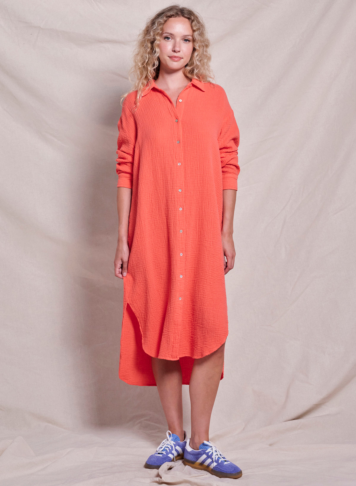 Sundry Midi Easy Shirt Dress in Dark Raspberry