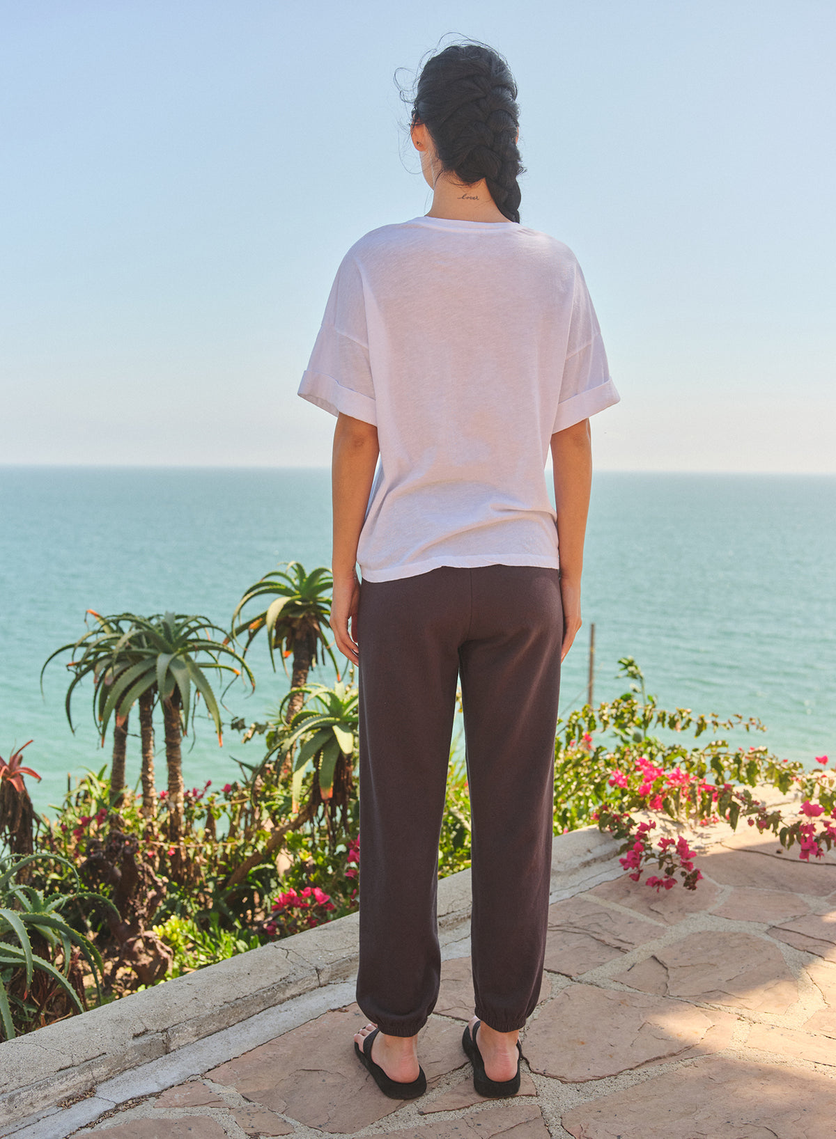 Sundry Modern Rolled Sleeve Tee in Optic White