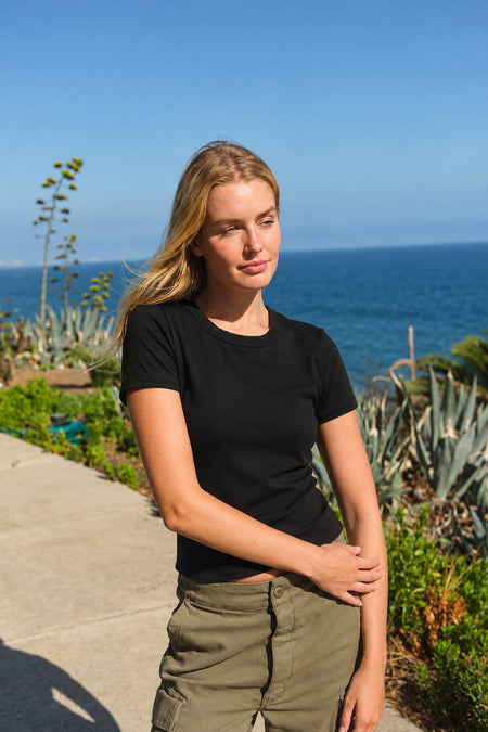 Sundry Shrunken Tee in Black