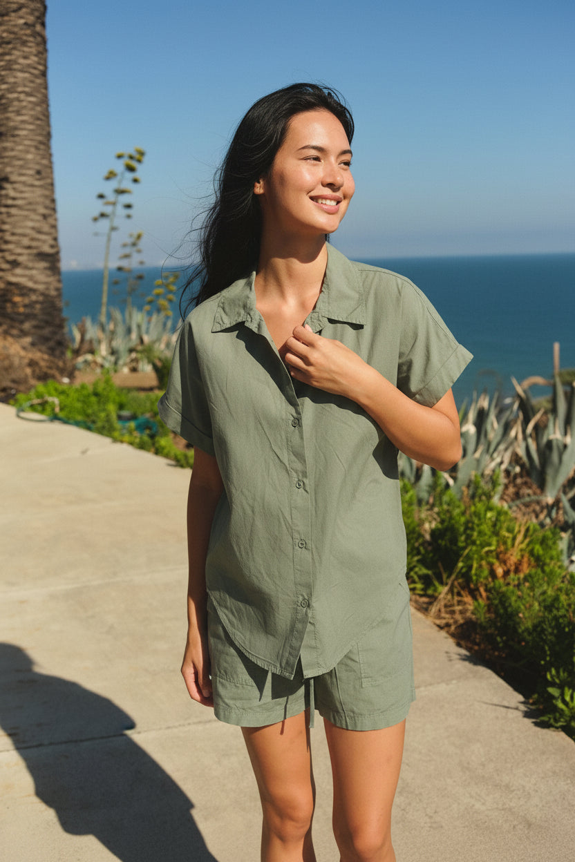 Sundry Roll Short Sleeve Shirt in Loden