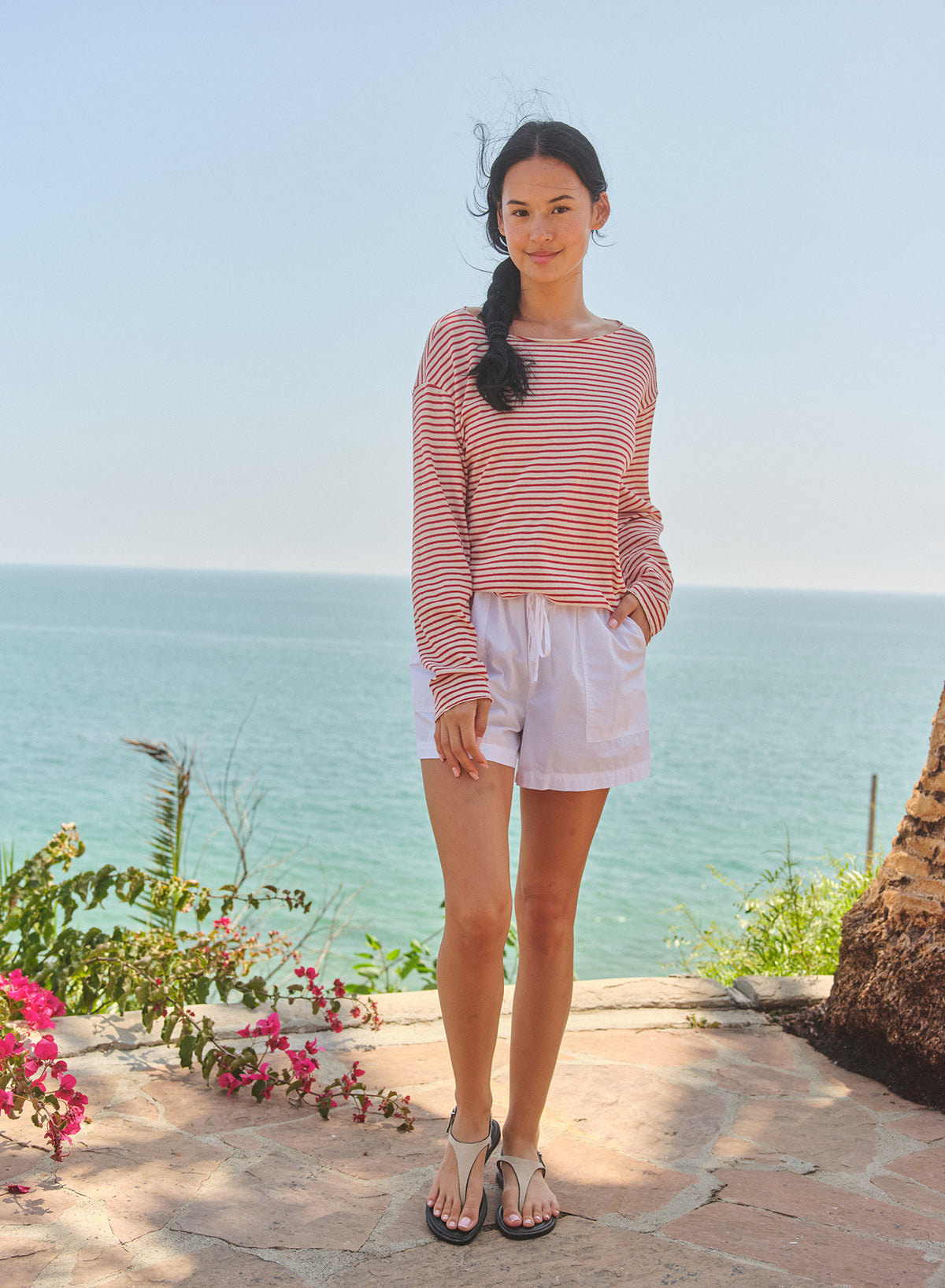 Sundry Lounge Pop Short in Optic White