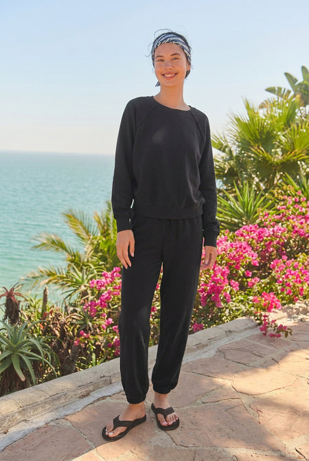 Sundry Raglan Sweatshirt in Black