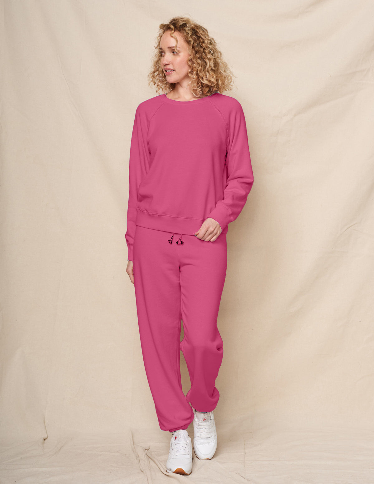 Sundry Raglan Sweatshirt in Cranberry