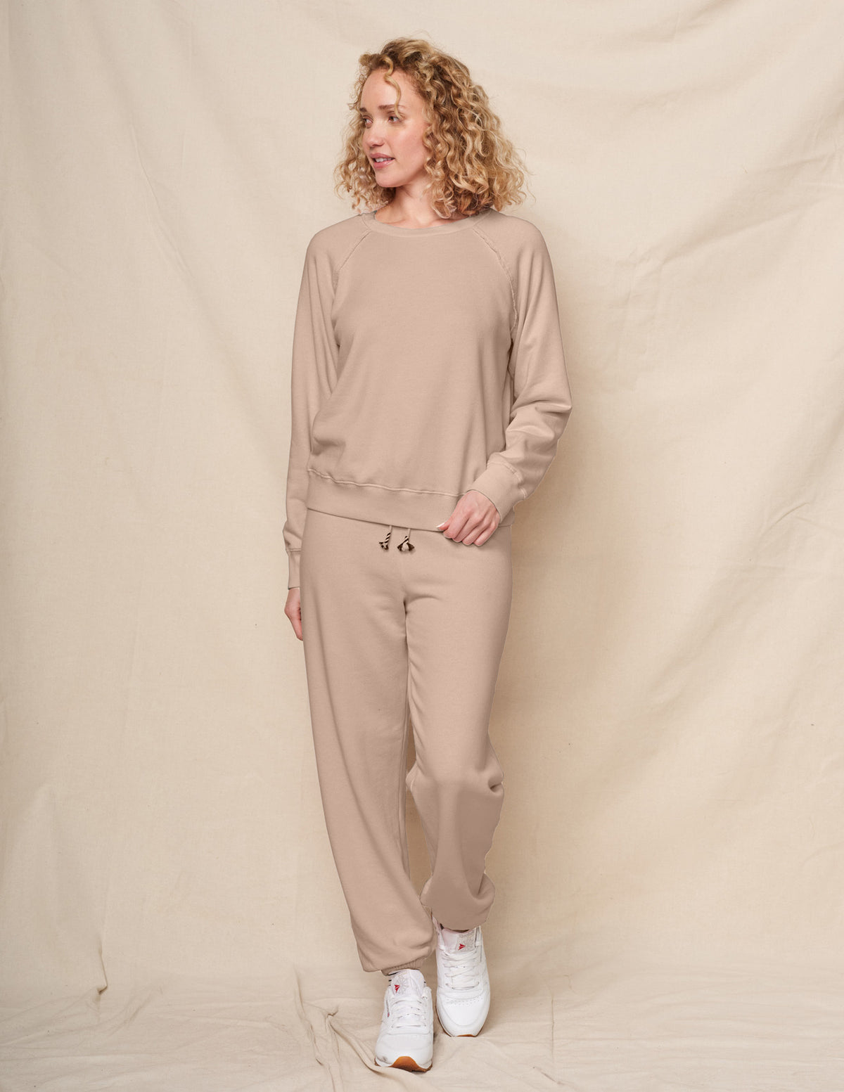Sundry Raglan Sweatshirt in Taupe