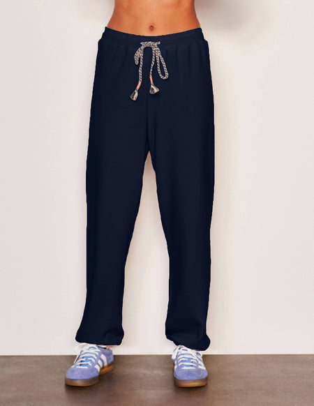 Sundry Basic Sweatpant in Deep Navy