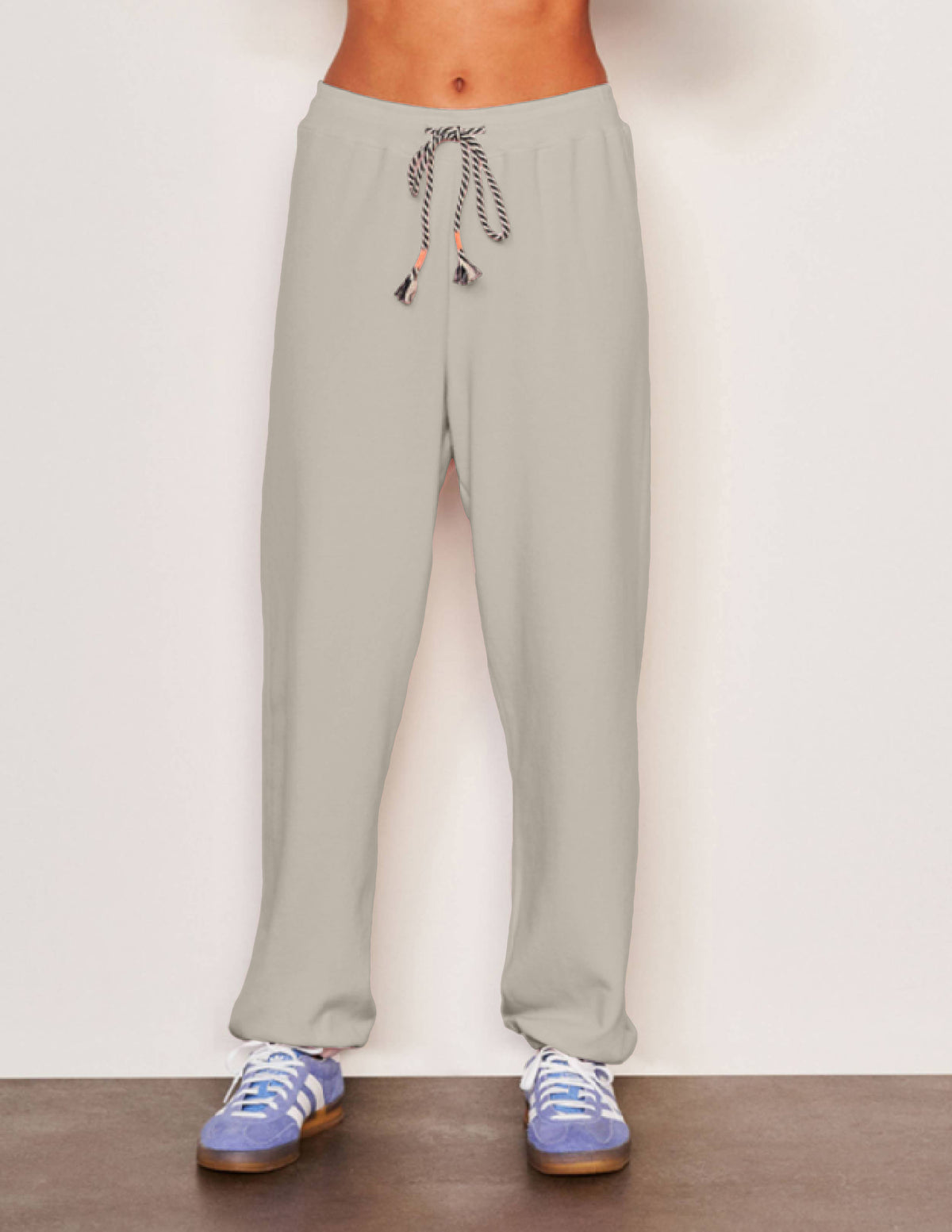 Sundry Basic Sweatpant in Olive Oil