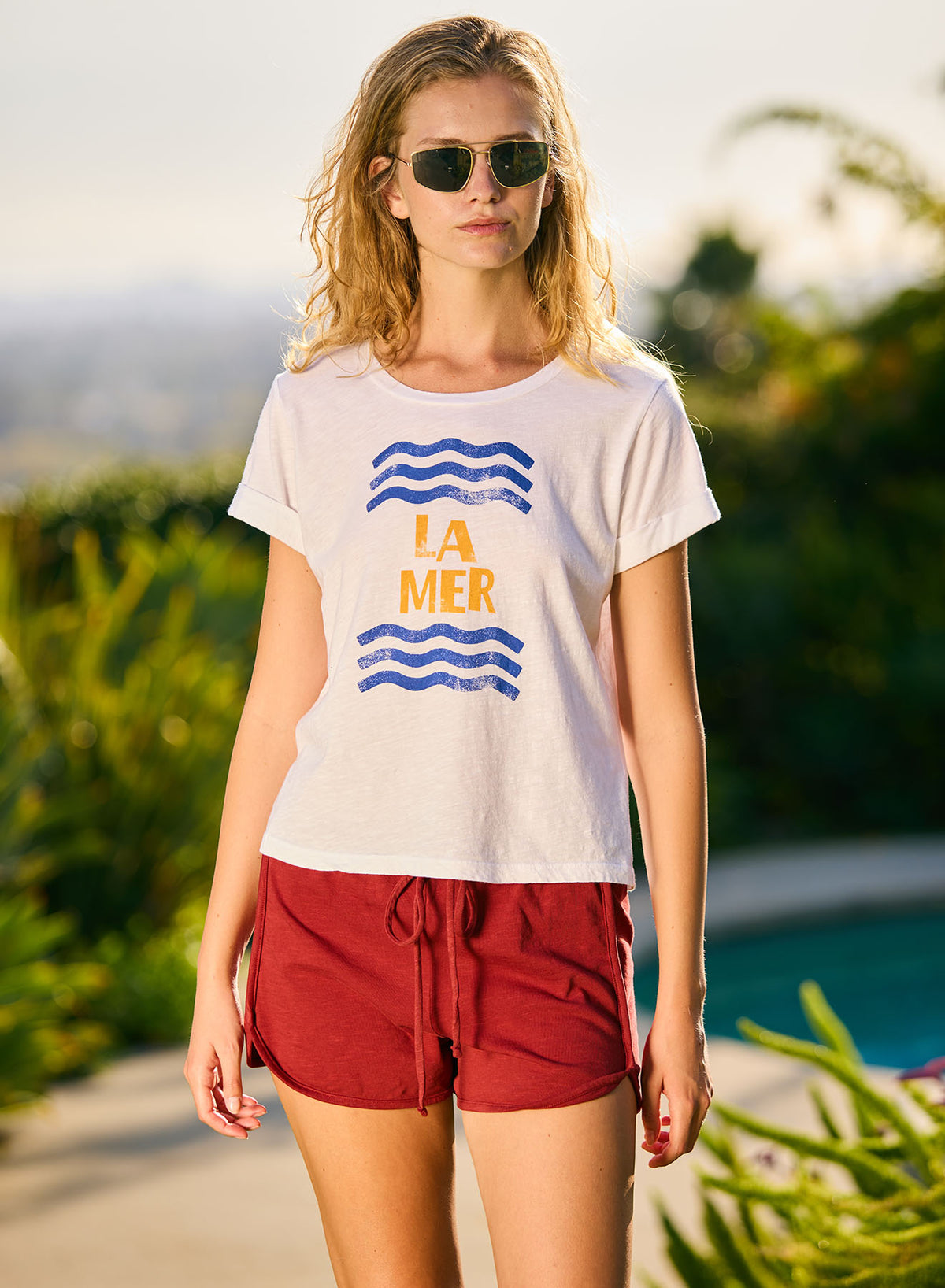 Sundry La Mer Rolled Sleeve Tee in Optic White