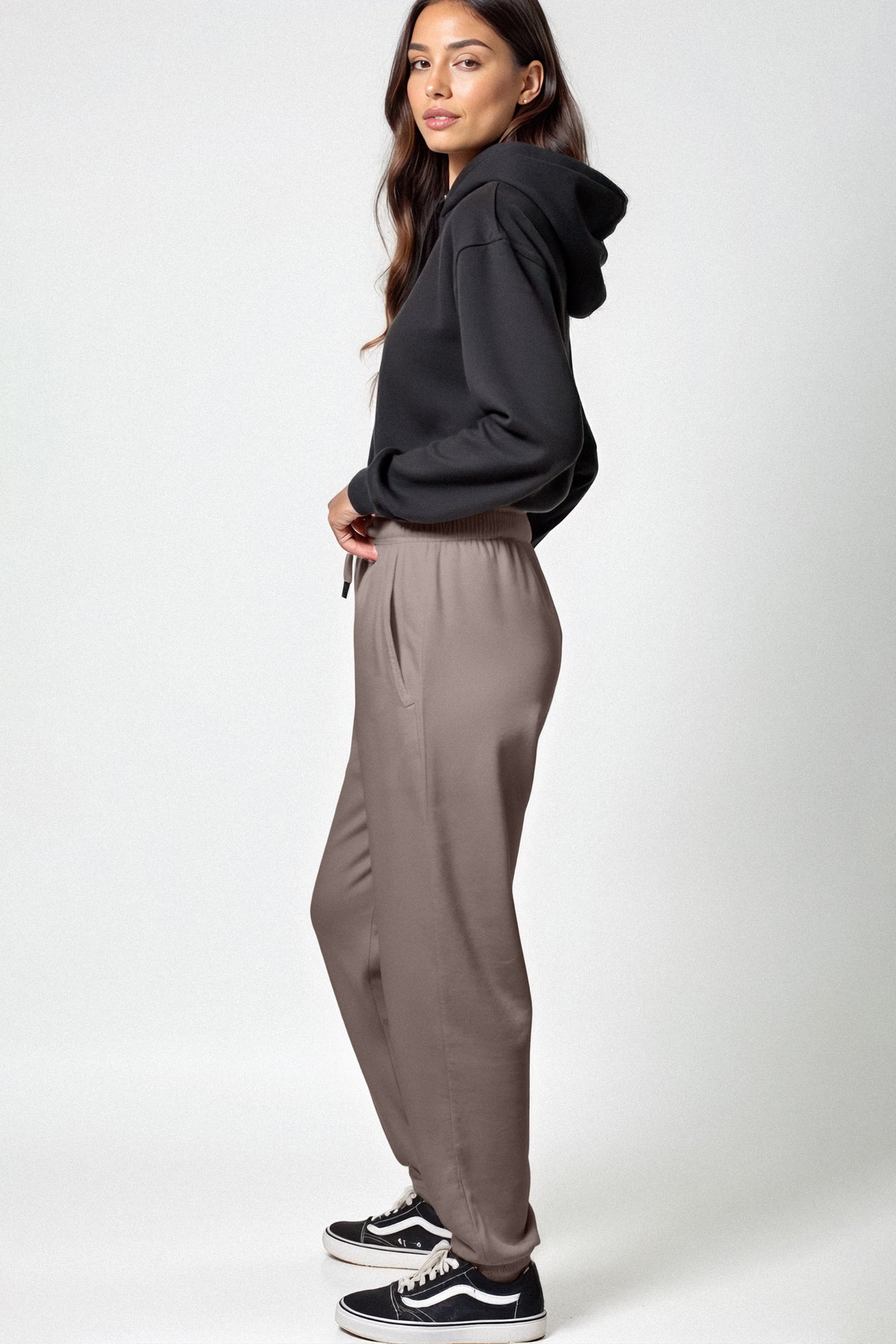 Sundry Softest Fleece Jogger in Latte
