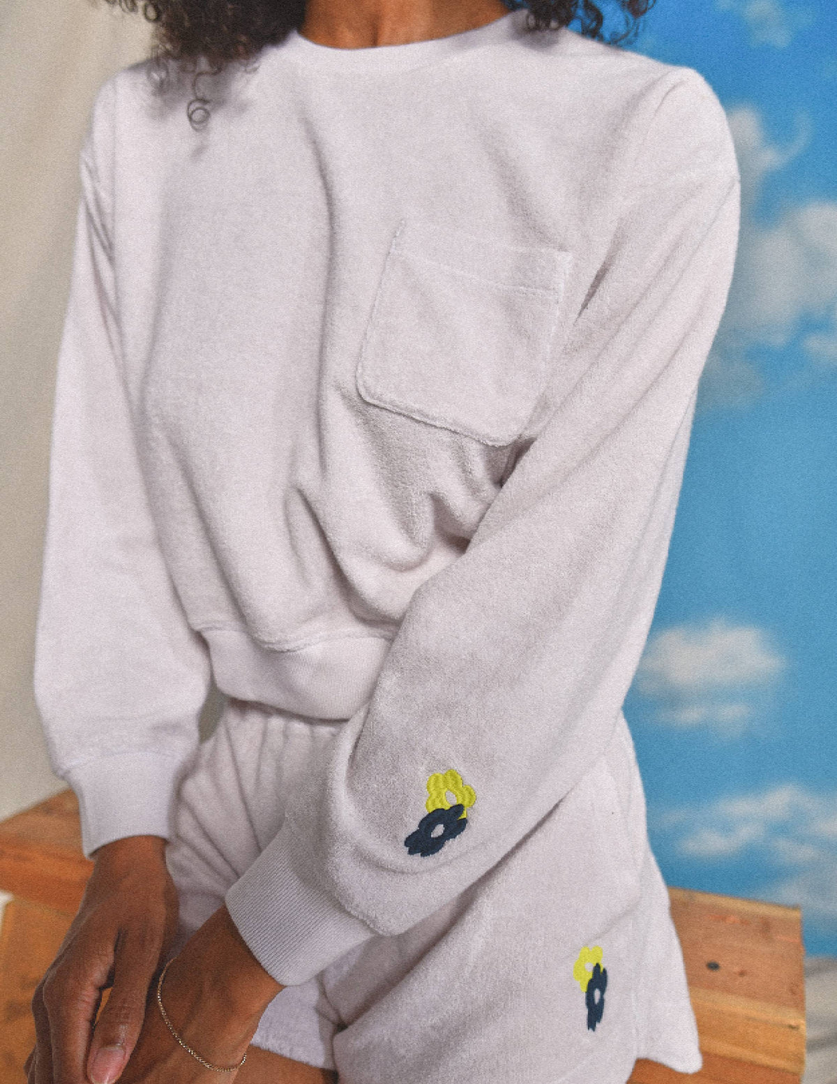 Sundry Floral Embroidery Loop Terry Pocket Sweatshirt &amp; Floral Embroidery Loop Terry Short Set in Oyster