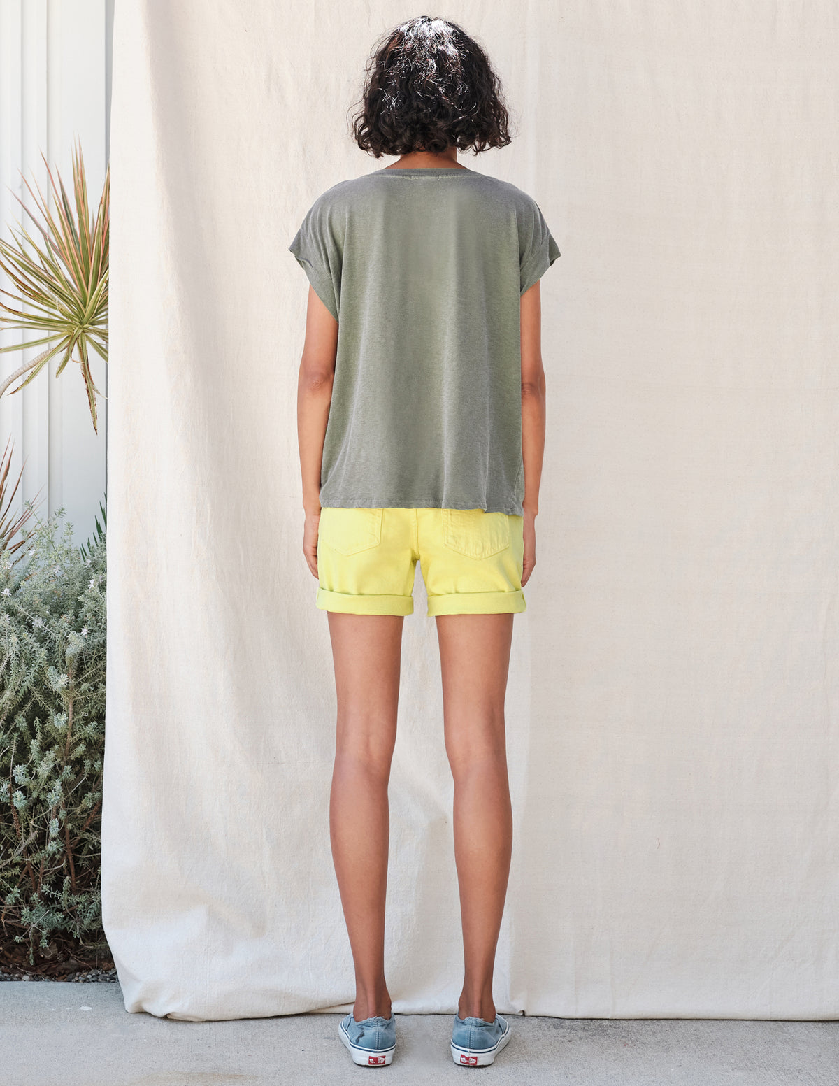 light green muscle side twist tee
